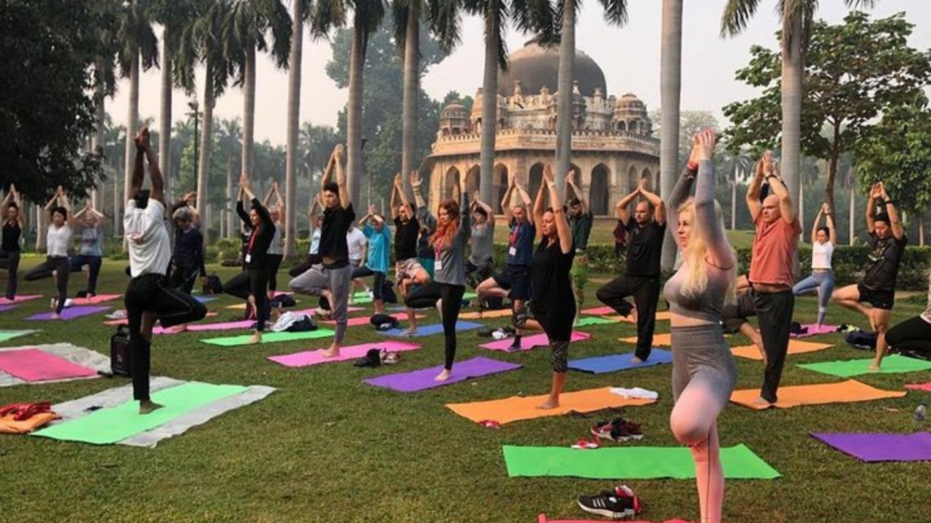 https://gowithharry.com/lodhi-garden-heritage-walk/ Lodhi Garden Walk