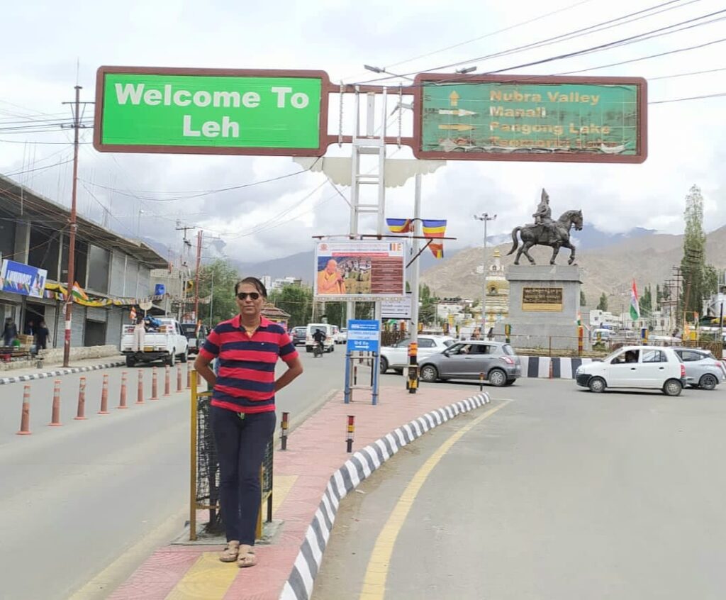 best tourist guide in India leh ladakh
Best Tourist Guide In India 
   https://gowithharry.com › best-tourist-guide-in-India
