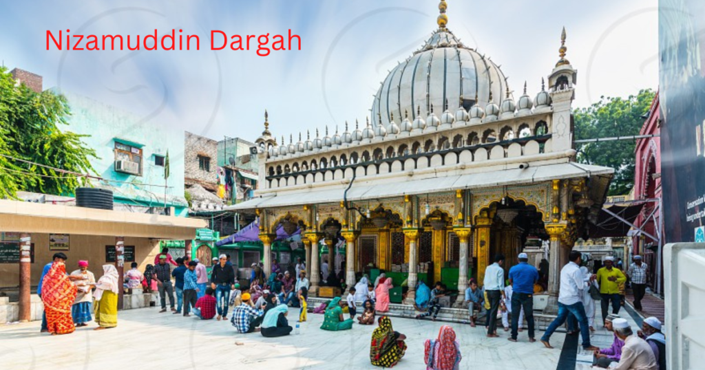 Nizamuddin Dargah in Delhi
https://gowithharry.com/dargah-in-delhi/.