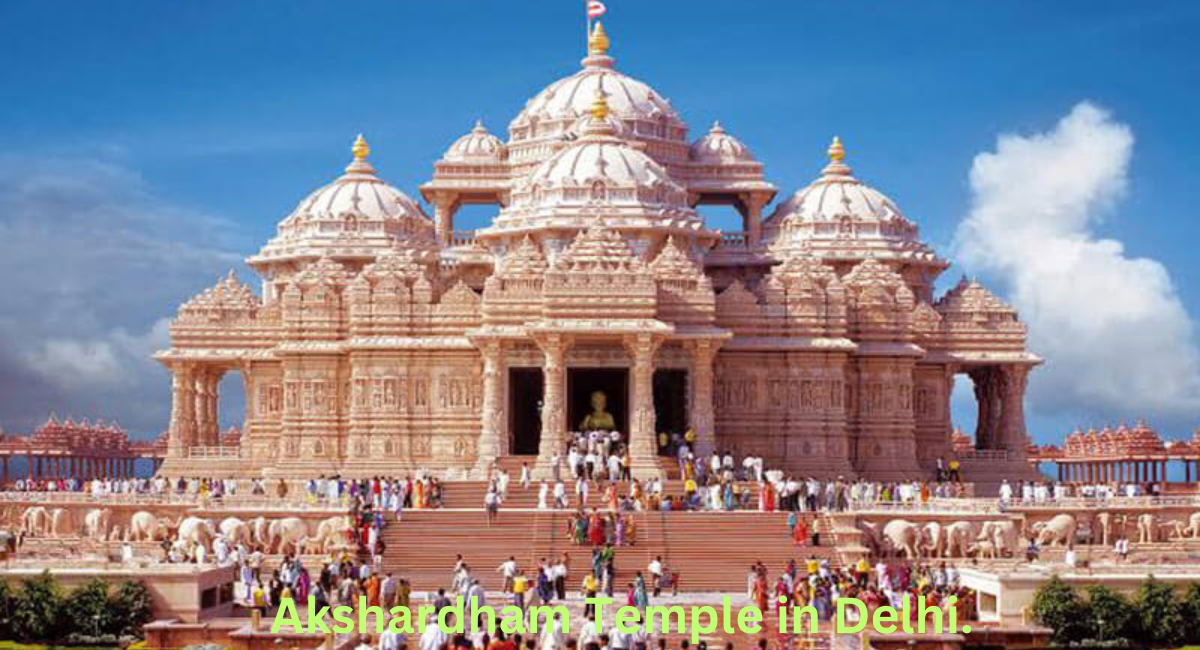 Akshardham Temple Delhi - Largest Hindu Temple in the World - Tusk Travel  Blog