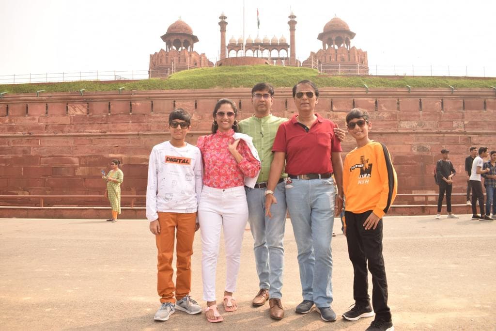 Red Fort Tour Guide-Red Fort History, Architecture, Time Ticket Metro