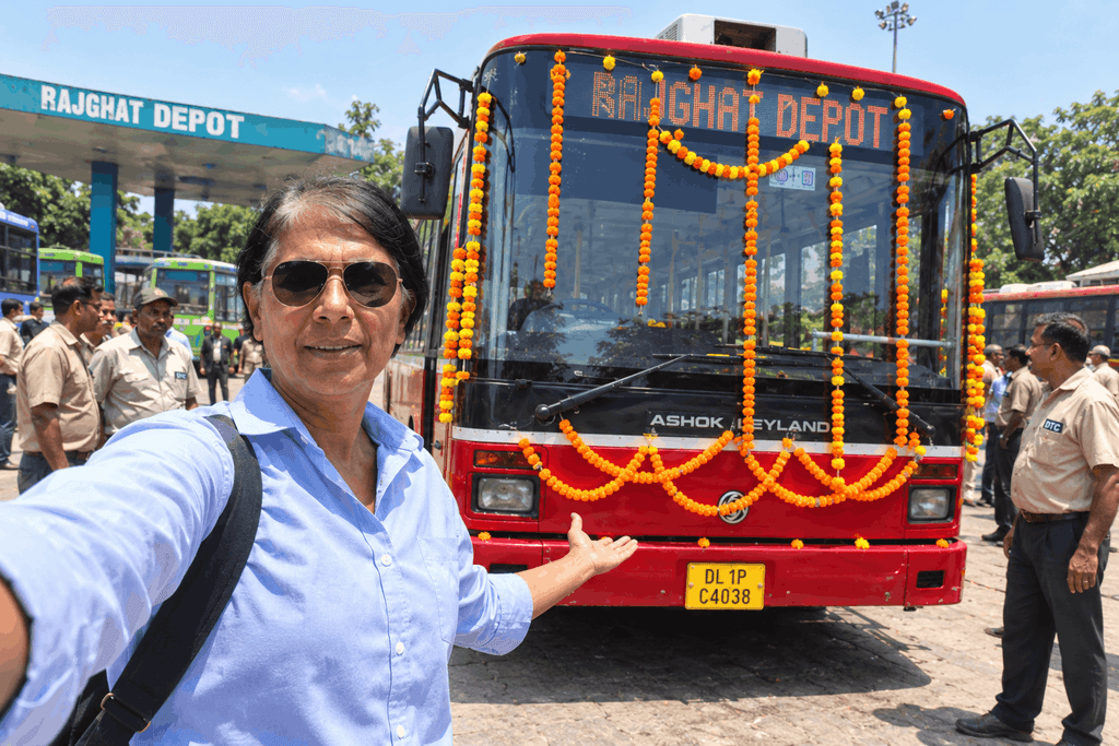 Old DTC Buses Memories: My School Days Before I Became a Delhi Tour Guide
