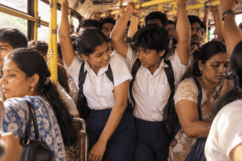 Old DTC Buses Memories: My School Days Before I Became a Delhi Tour Guide

