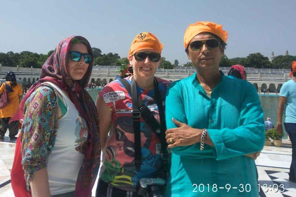 Female Tourist Guide in Delhi: Your Perfect Delhi Tour Companion