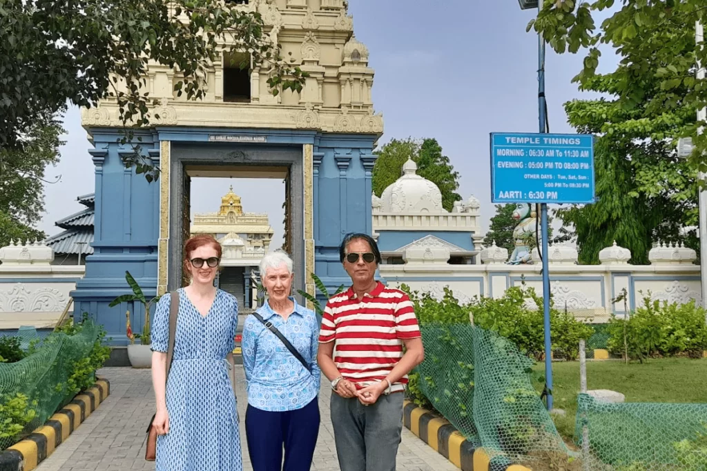 Delhi Tour Guide – Trusted Expert for Heritage Walks, Food Tours & Sightseeing 12 Best Delhi Tour Guide: Discover Delhi’s Top Attractions with a Local Expert