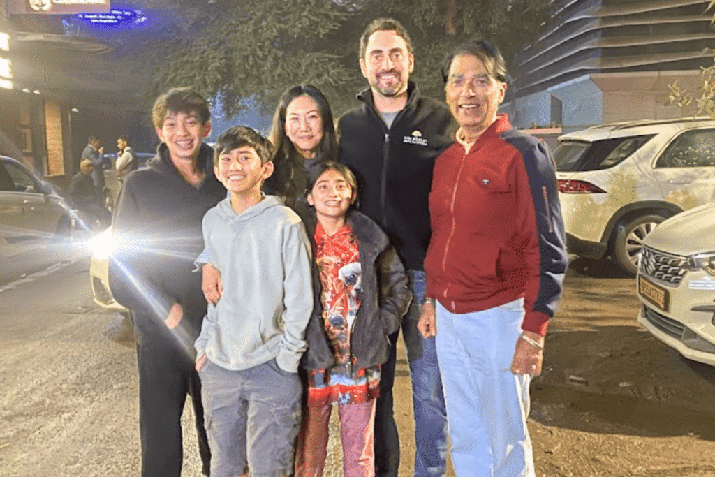 Best Delhi Tour Guide – Your Trusted Tour Companion in Delhi 12 Tour Companion in Delhi: Explore the City Like a Local with a Trusted Delhi Tour Guide